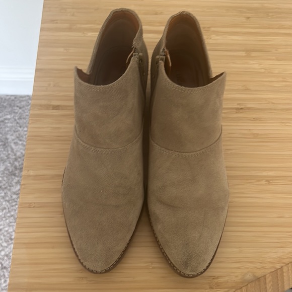 Lucky Brand Suede slip on ankle boot - Picture 4 of 6